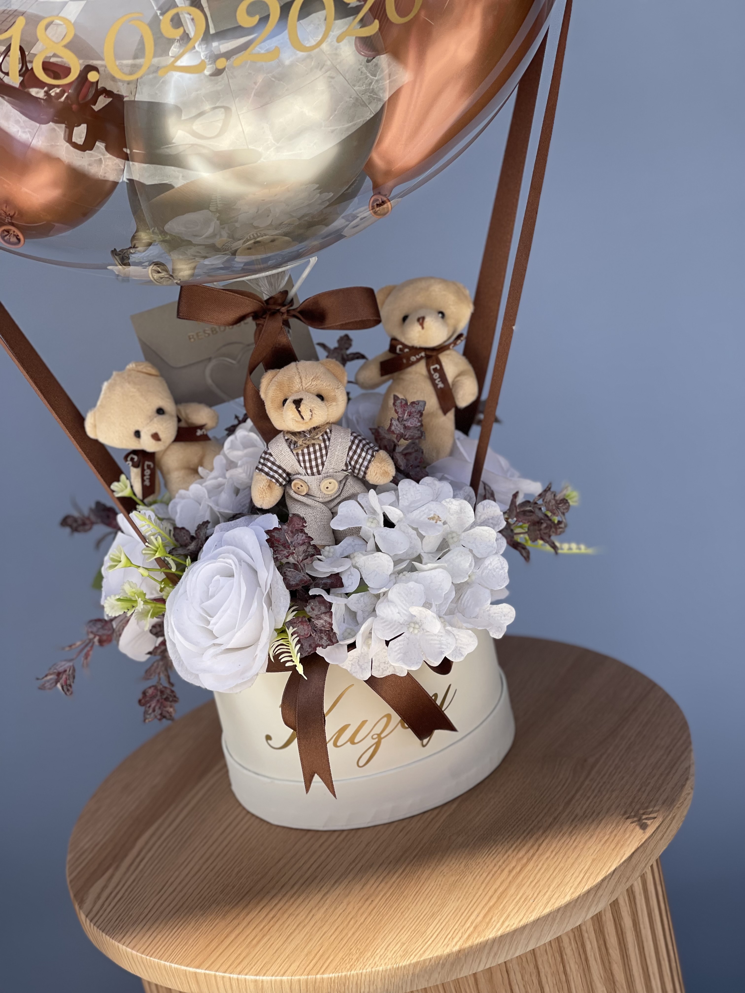 Yapay Çiçek Konsepti