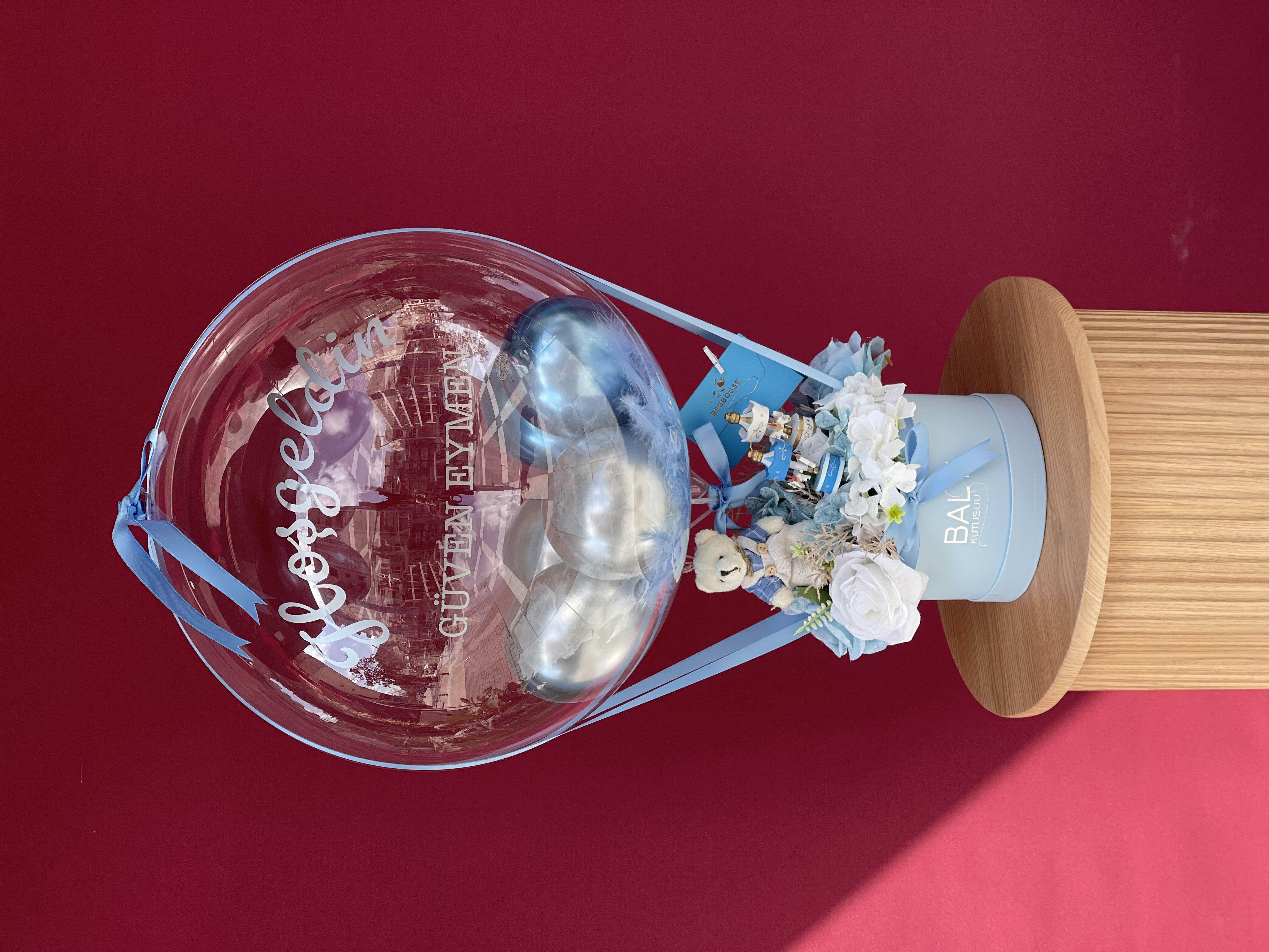 Yapay Çiçek Konsepti